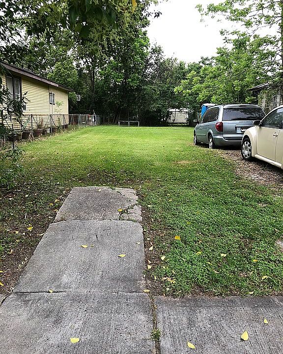 2nd image of 281 Howard St