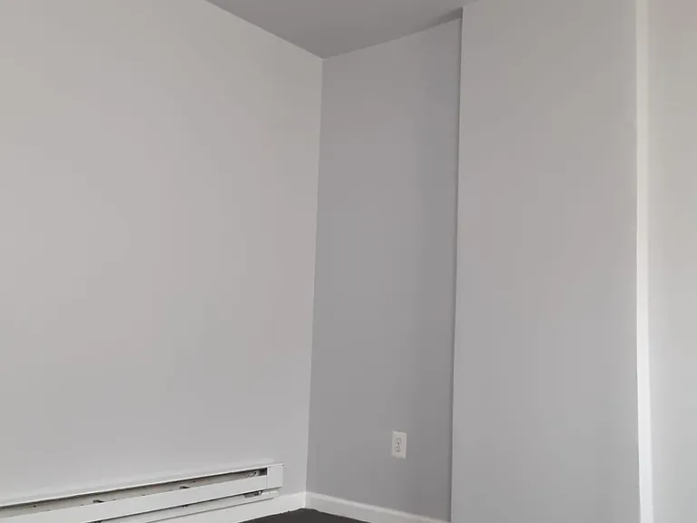4927 Knox St #2 — Photo 13