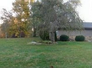 124 S Windy Shore Dr, Lexington, IN 47138
