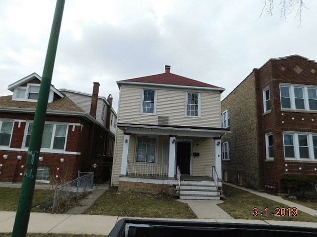 1st image of 5612 S Sawyer Ave