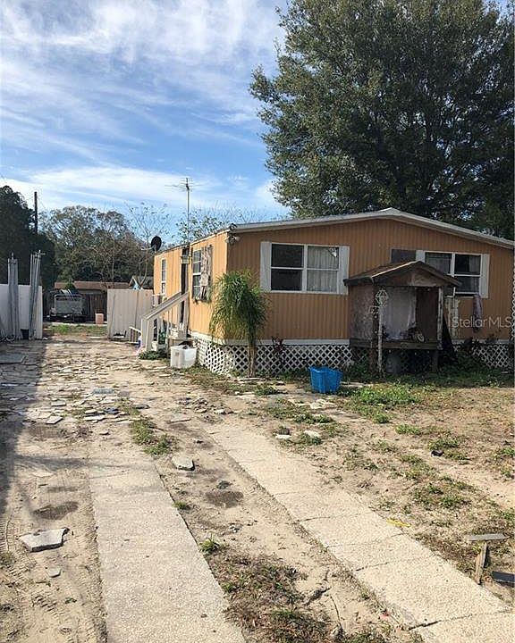 1st image of 836 N Davis Ave
