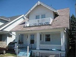 1st image of 3119 W 98th St