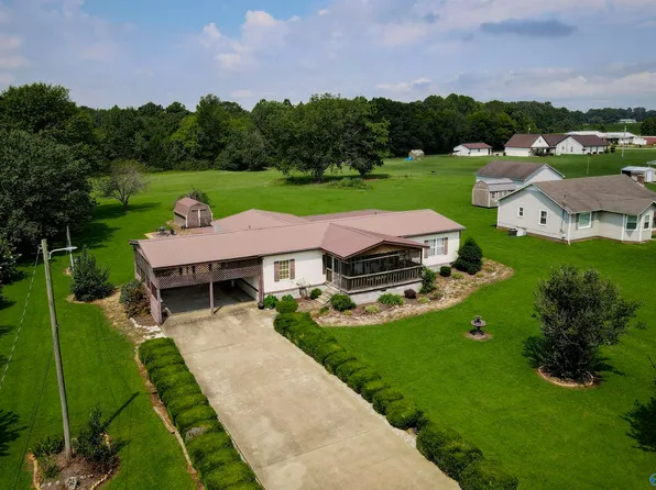 10895 Griffith Rd, Tanner, AL 35671