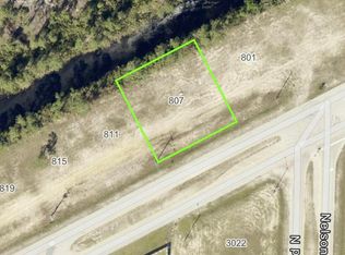807 Wilmington Pkwy, Cape Coral, FL 33993