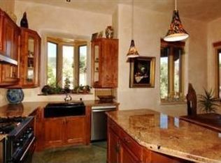 48B Apache Plume Dr, Santa Fe, NM 87508