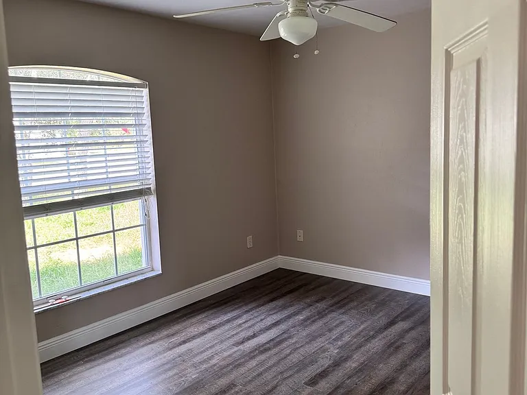 2083 W Swanson Dr — Photo 6