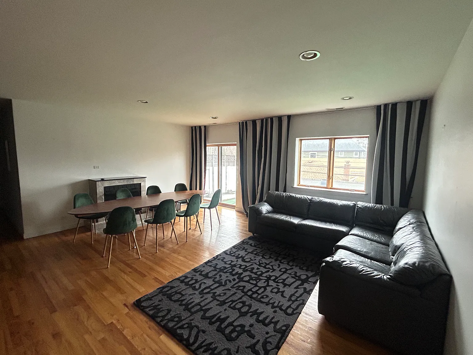 2 bed, 1213 sqft, $3,195 — Photo 4