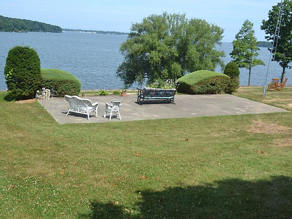 4th image of 6786 Ann Lee Dr