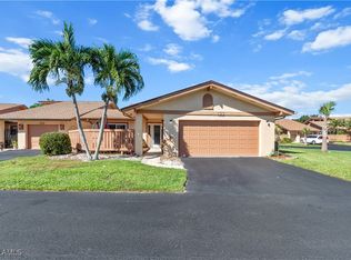6453 Royal Woods Dr, Fort Myers, FL 33908