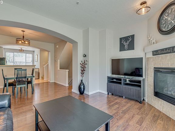 5th image of 10771 SW Canterbury Ln Ste 103