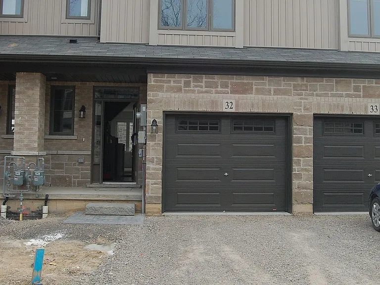 1 Tom Brown Dr #32 — Photo 2
