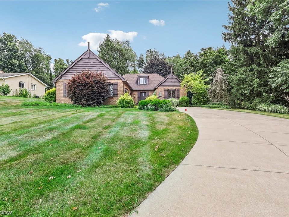 1st image of 4771 Laburnum Dr