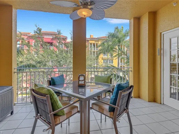 410 Bayfront PL #2303, NAPLES, FL 34102