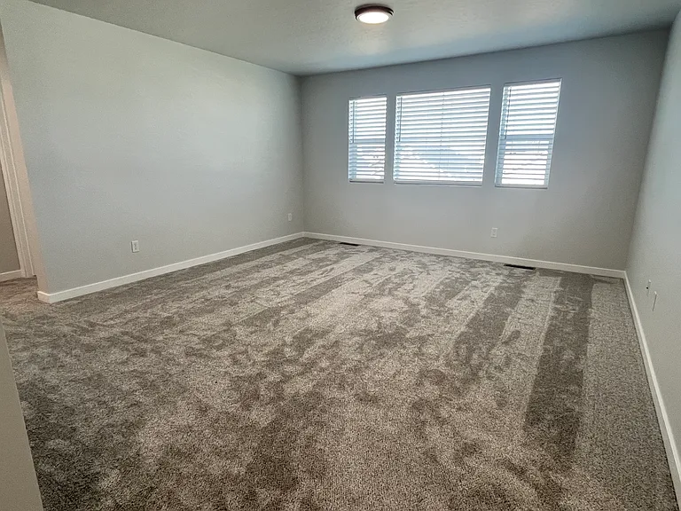 6285 W Karpathos St — Photo 48