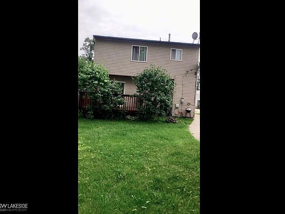 3rd image of 30473 Brush St