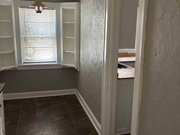 4th image of 5037 Lydia Ave #1
