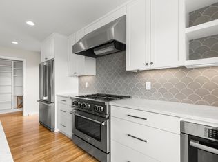 1622 SW Westwood Dr, Portland, OR 97239