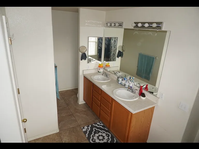 276 E Monterey Cypress St — Photo 25