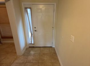 2270 Valor Dr APT 303, Winchester, VA 22601