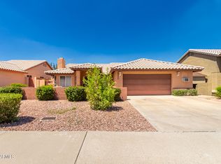 1924 E Sharon Dr, Phoenix, AZ 85022