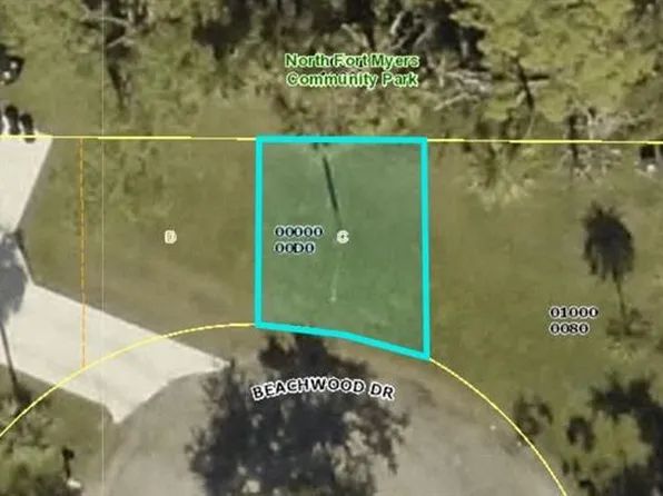 1826 Beachwood Dr Lot D, North Fort Myers, FL 33903