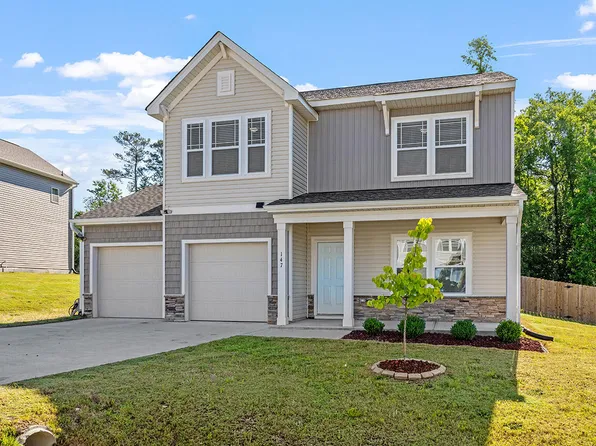 147 Pineapple Pl, Benson, NC 27504