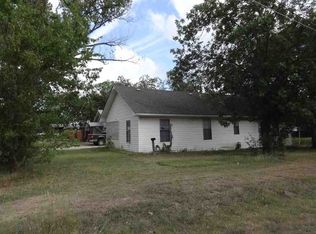 800 N Red River St, Mexia, TX 76667