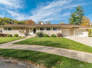 301 Hillcrest Ct, Sidney, OH 45365