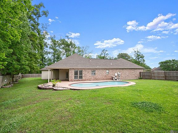 3rd image of 13245 Oak Knoll Dr