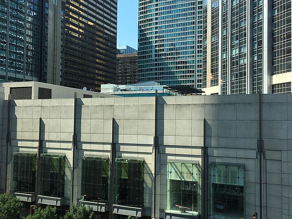 5th image of 480 N McClurg Ct #900