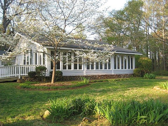 Exterior right