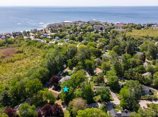 23 Wild Rose Ln, Hampton, NH 03842