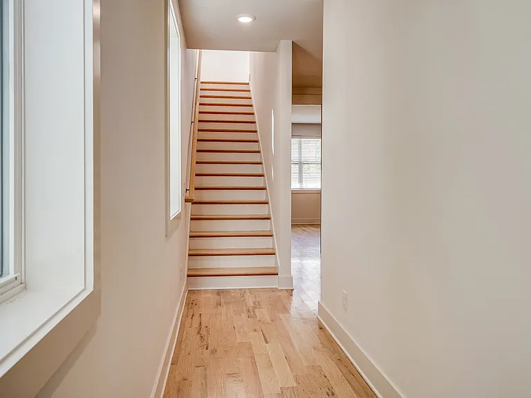 505A Waycross Dr — Photo 4