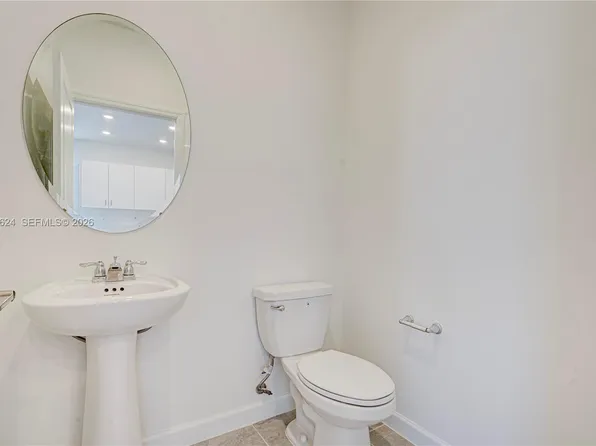 2728 SE 24th Ct, Homestead, FL