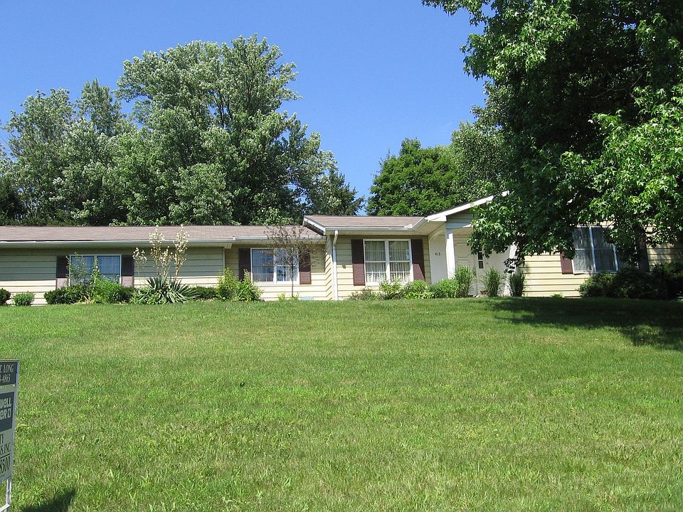 1st image of 415 Summit Dr