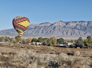 680 Troon Dr SE, Rio Rancho, NM 87124