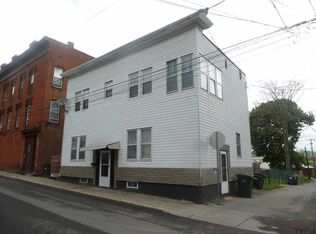 6 Lancaster St, Cohoes, NY 12047