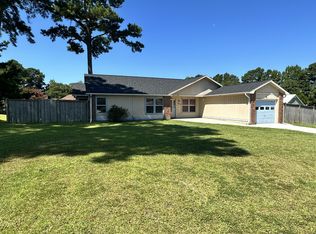 2209 Bridle Trl, Midway Park, NC 28544