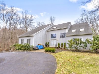 79 Pinewood Dr, Ringwood, NJ, 07456