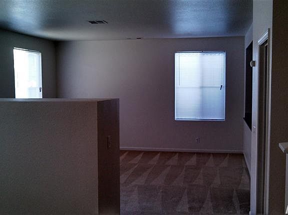 3rd image of 2426 S Creekside Dr