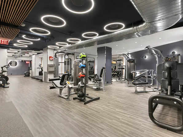 20 East 9th Street image 11 of 21