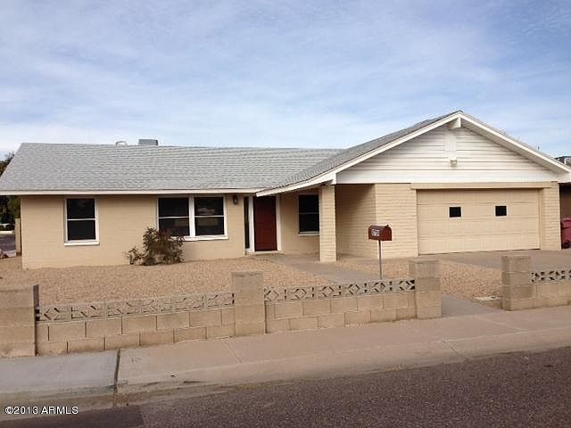 1st image of 8704 E Amelia Ave
