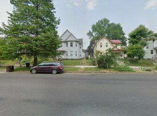 610 2nd St #A, Marietta, OH 45750