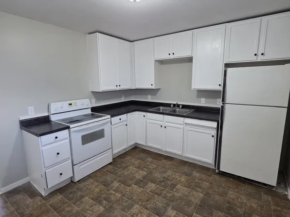 1625 E Jump St, Wichita, KS 67216