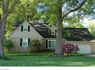 1501 Highbridge Rd, Cuyahoga Falls, OH 44223