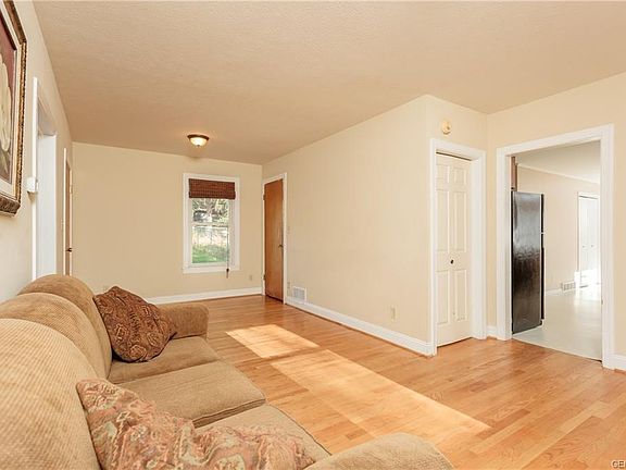 5th image of 4707 Grandview Park