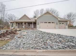 312 N 32nd Ave, Wausau, WI 54401