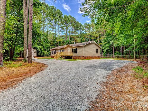 2nd image of 5514 Greenway Ct