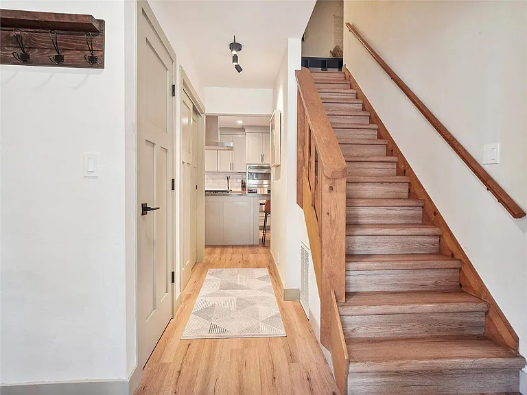 13666 Pathway Ave — Photo 16