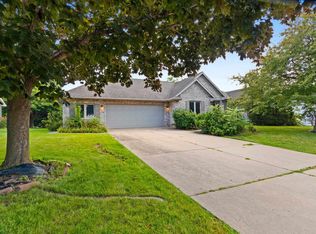 1789 Camarillo Ct, De Pere, WI 54115